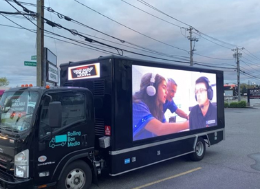 Reliable power system inside an AMMPS mobile billboard truck
